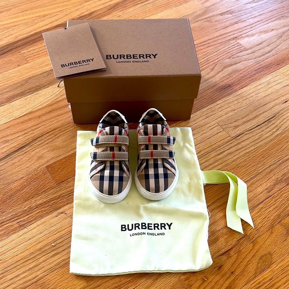 Kids Burberry sneakers